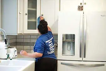 move out cleaning in Lethbridge